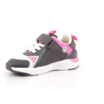SNEAKER LUCES MAT NEGRO Y FUCSIA