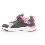 SNEAKER LUCES MAT NEGRO Y FUCSIA