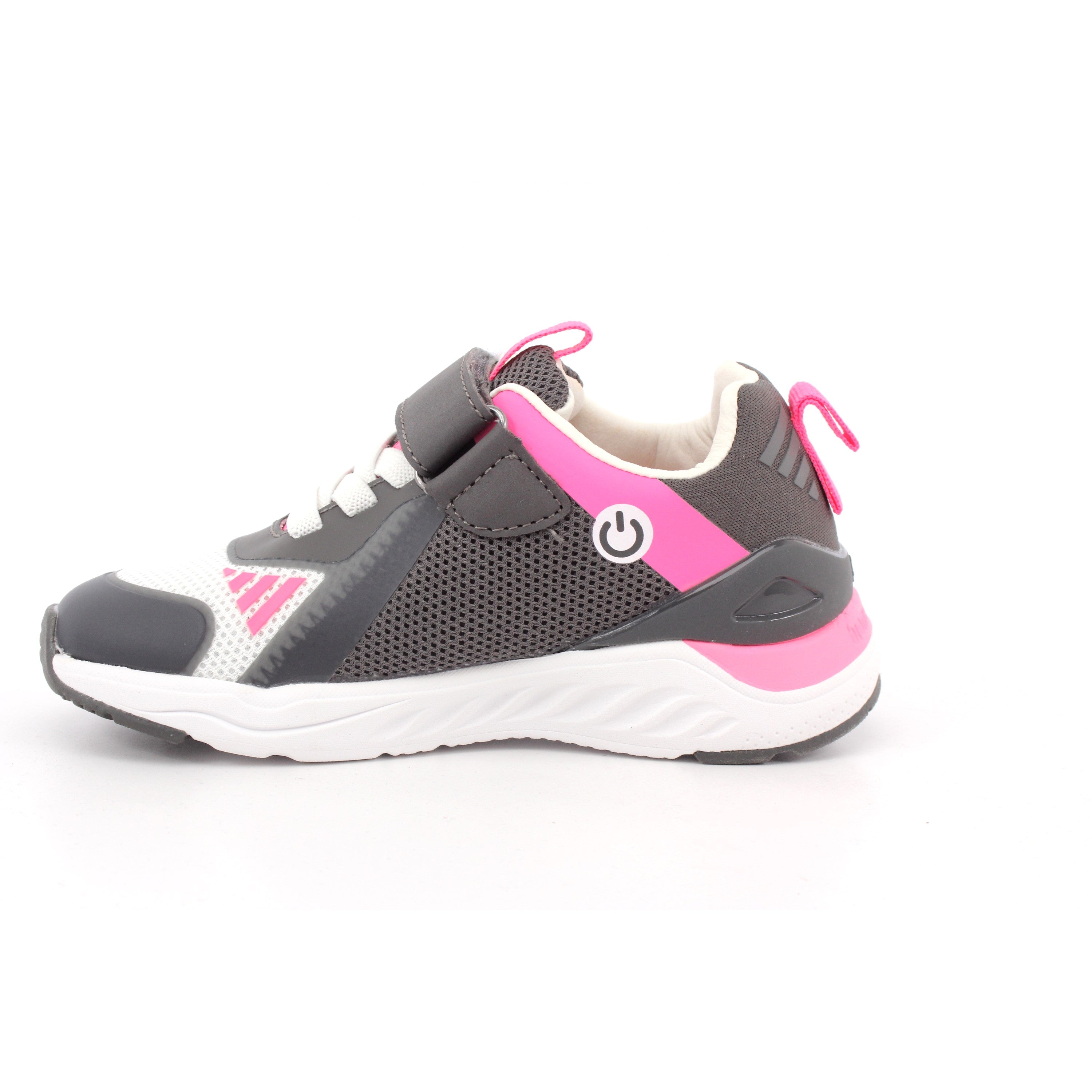 SNEAKER LUCES MAT NEGRO Y FUCSIA
