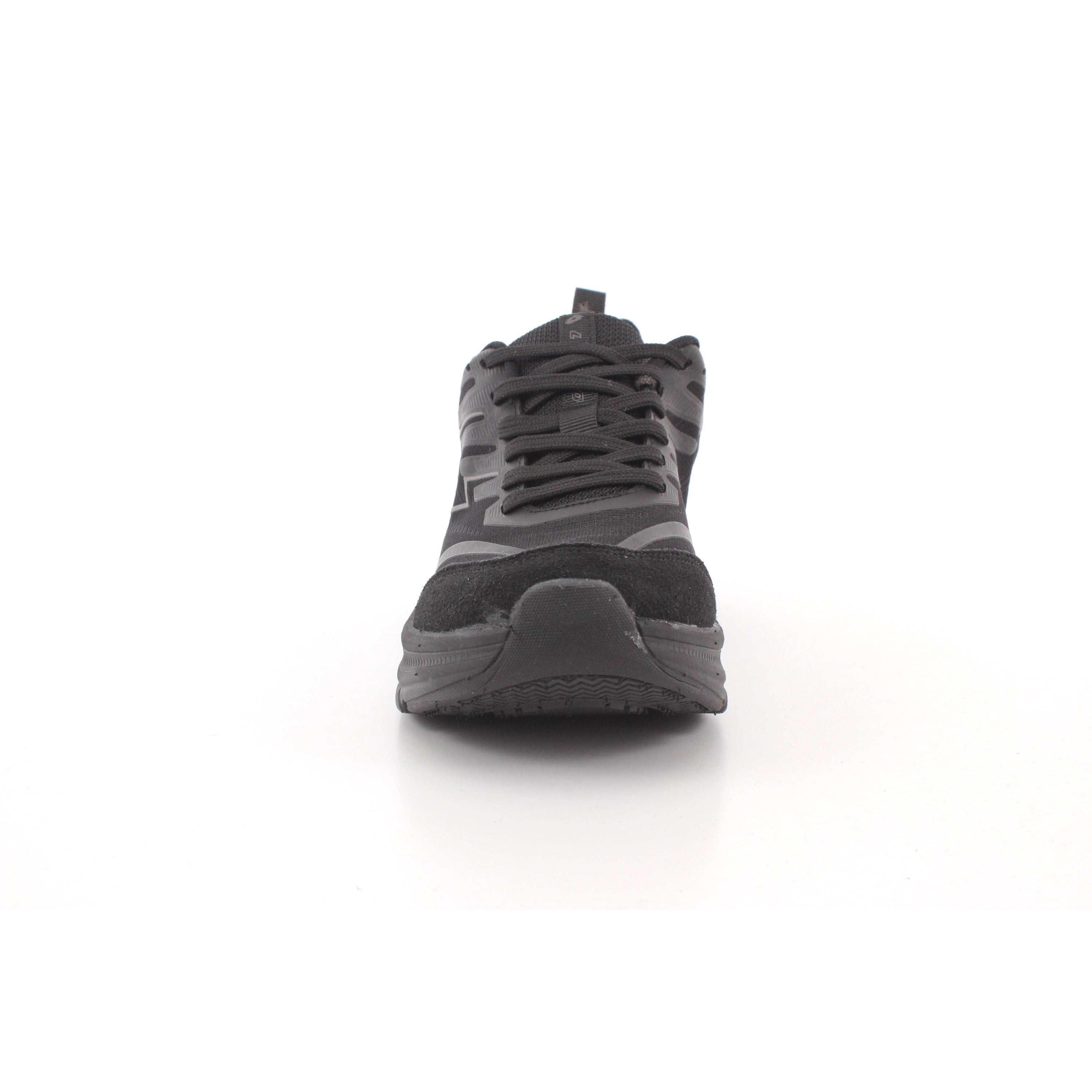 RUN 60 AMF W ALL BLACK/GRAVITY TITAN