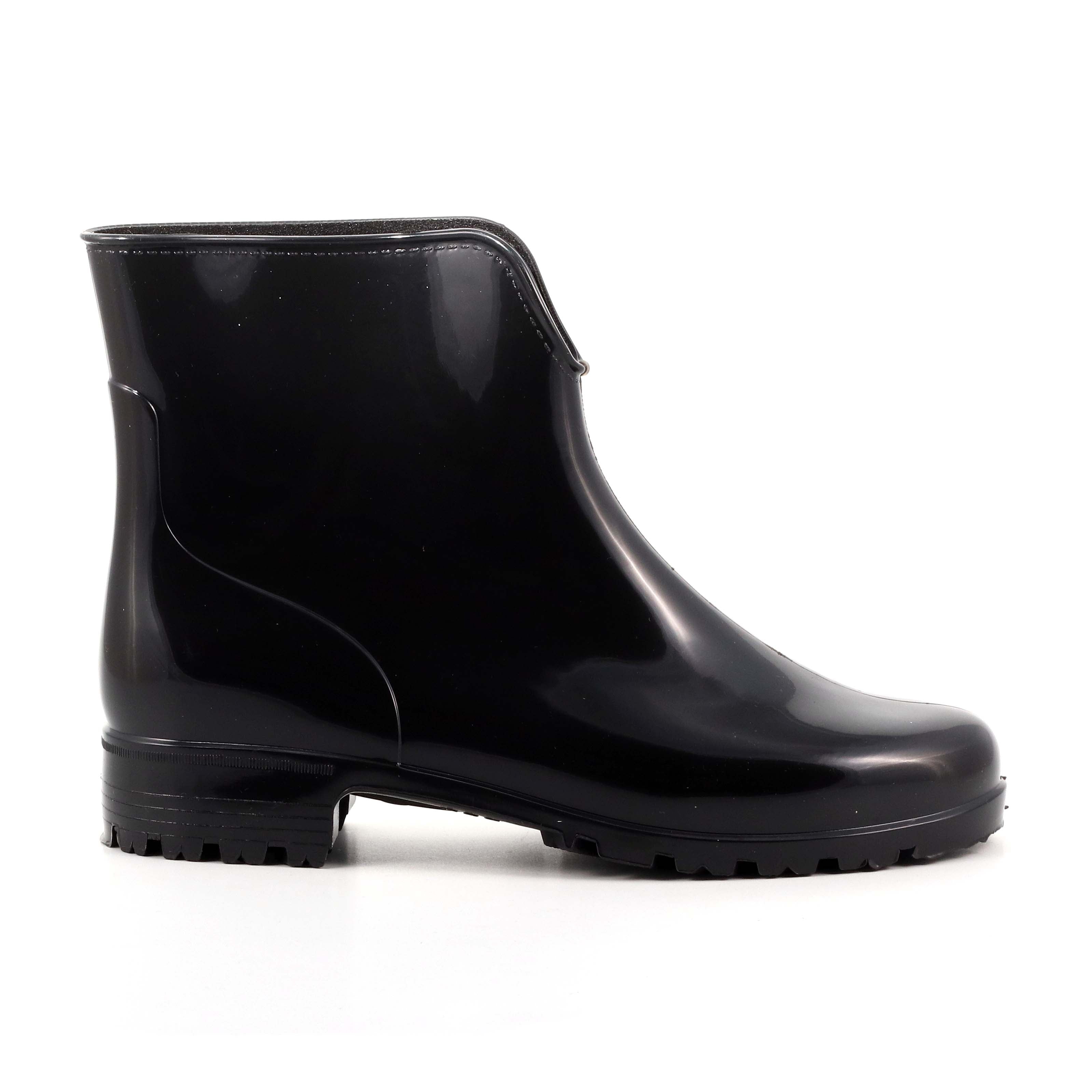 STIVALI IN PVC NERO
