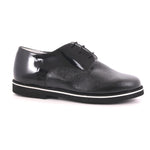 SCARPA ALLACCIATA VERNICE NERO