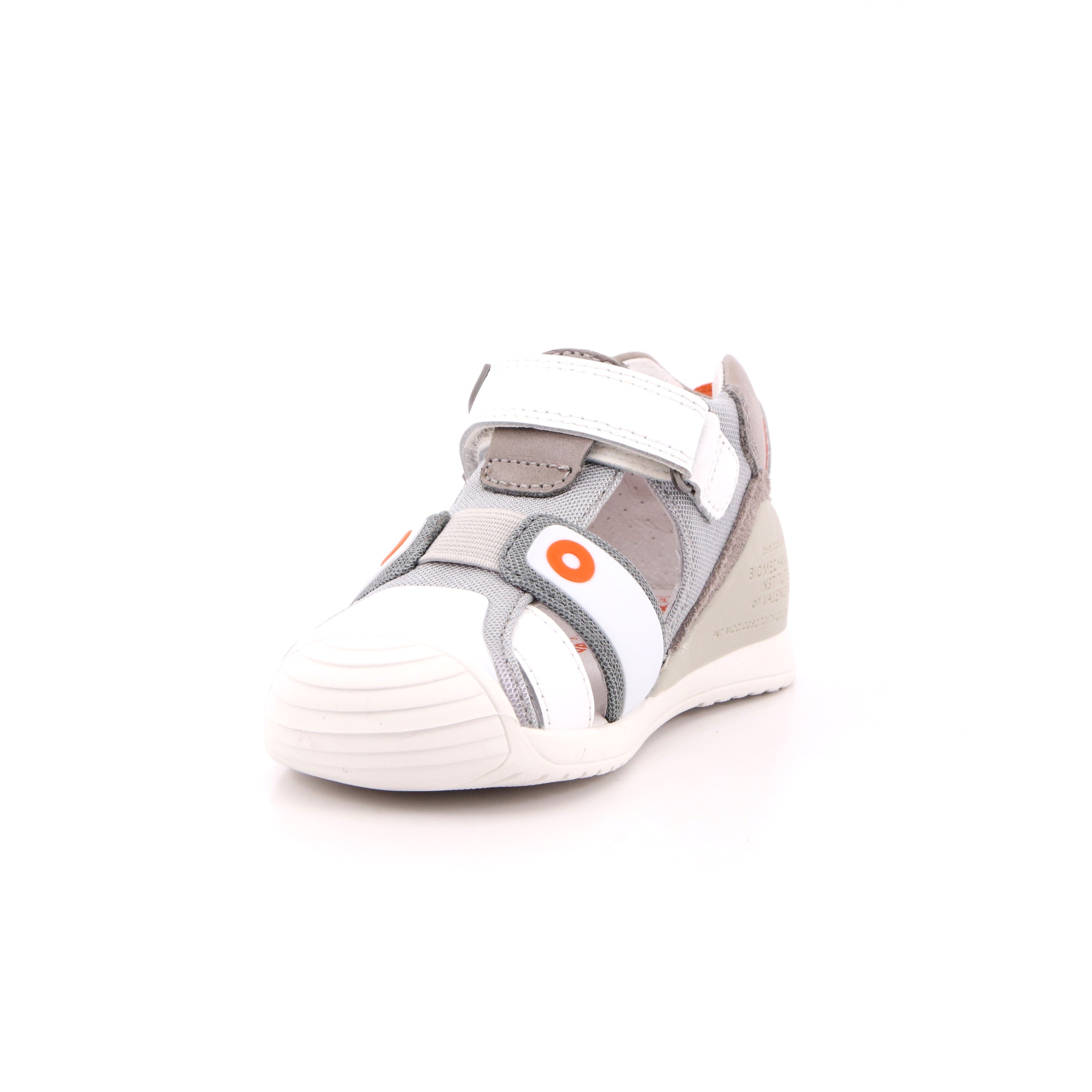 SANDALIA SPORT REJILLA GRIS Y BLANCO