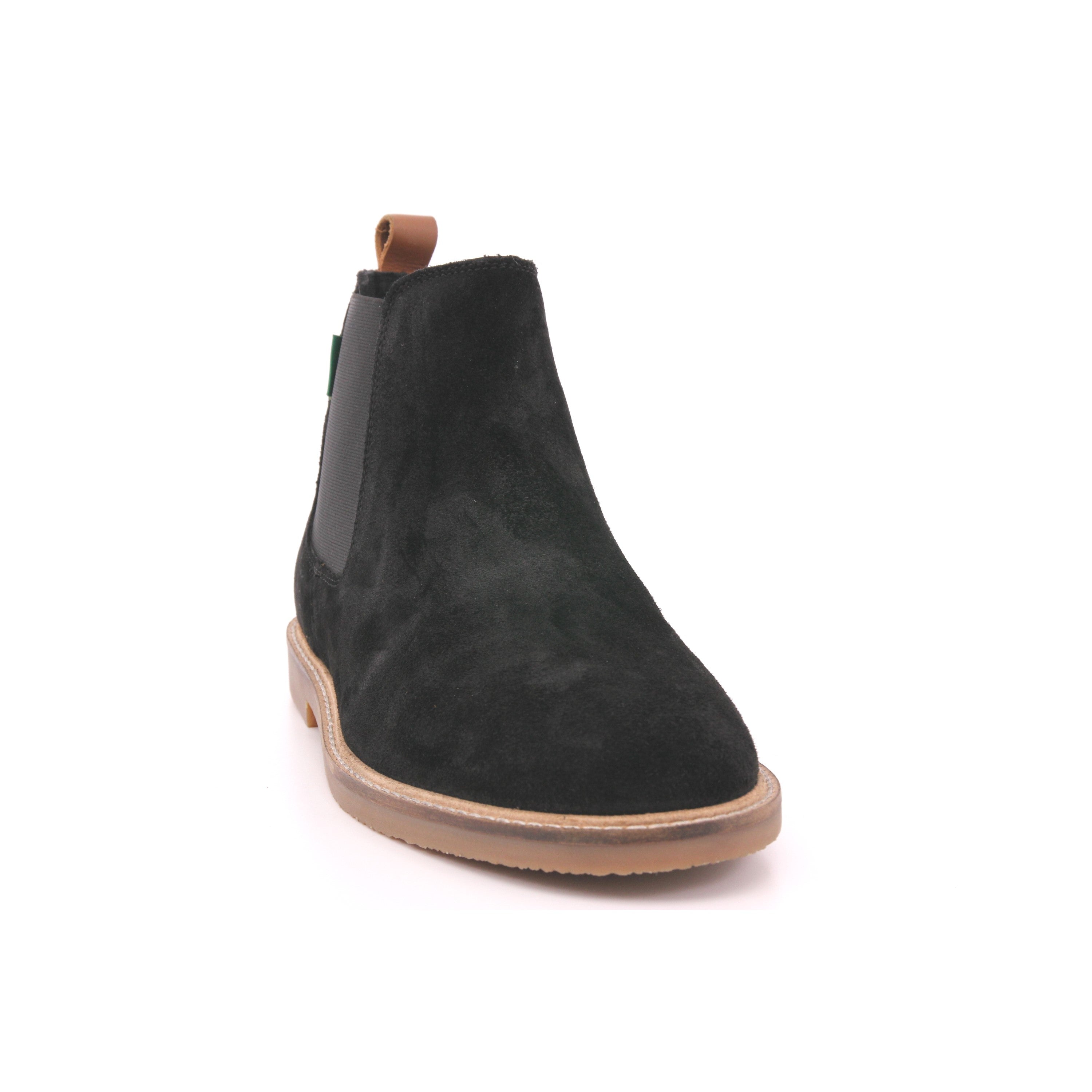 TYGA COW SUEDE NOIR 08