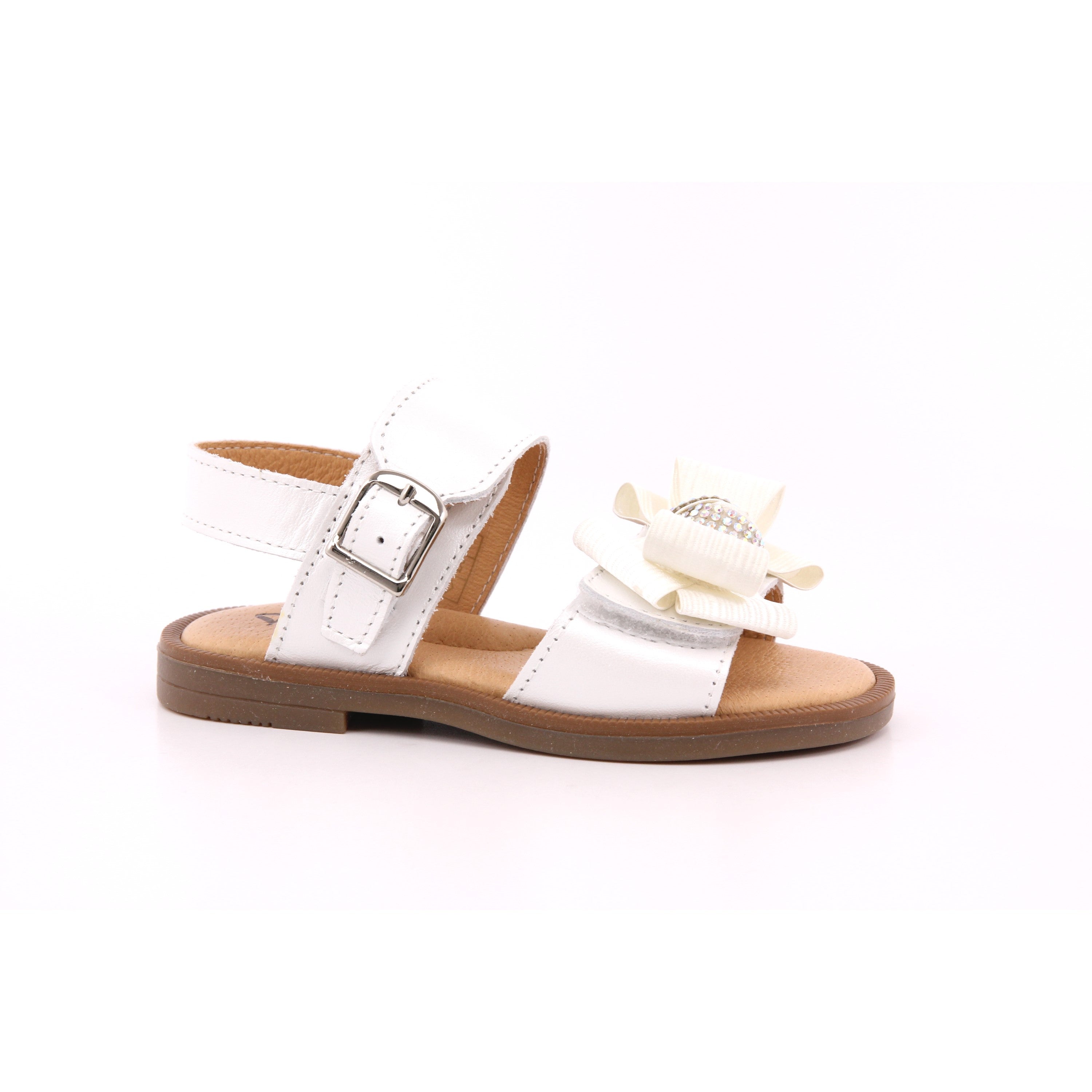 WHITE PERLA