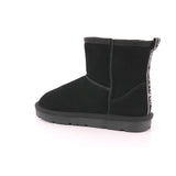 SNOW BLACK