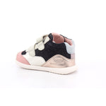 BOTIN CASUAL SERRAJE NEGRO