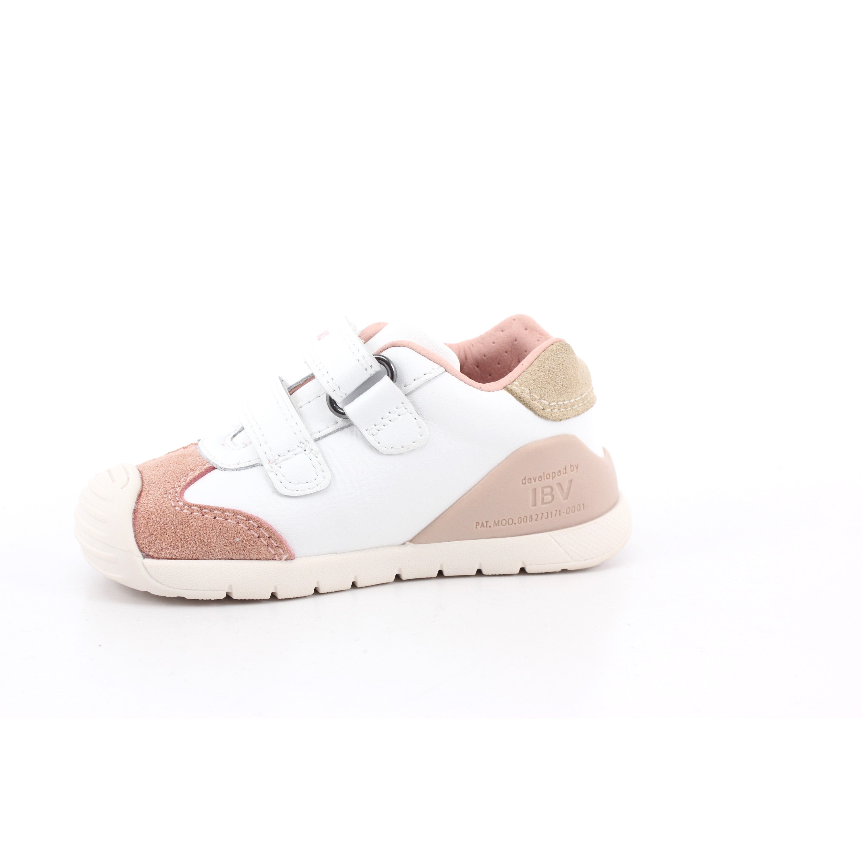 ZAPATO URBAN SAUVAGE BLANCO Y PETALO