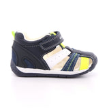 08554 C4502 - B EACH BOY