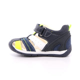 08554 C4502 - B EACH BOY