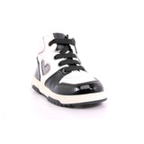BLACK/WHITE