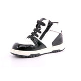 BLACK/WHITE