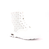 SABBATH 0034 MID J PU WHITE/PERFORATED FLOWERS