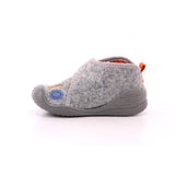 ZAPATILLA WORLD FIELTRO GRIS