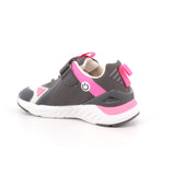 SNEAKER LUCES MAT NEGRO Y FUCSIA